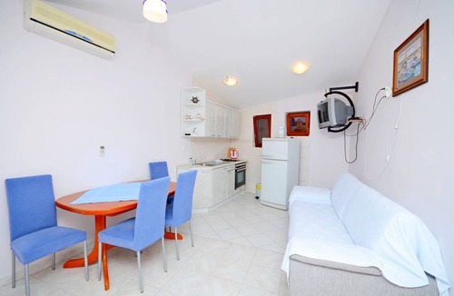 Rogoznica Apartment | 35 m² Apartment ∙ 1 bedroom ∙ 3 guests