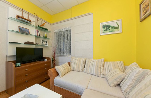 Drasnice Apartment | 38 m² Apartment ∙ 2 bedrooms ∙ 6 guests