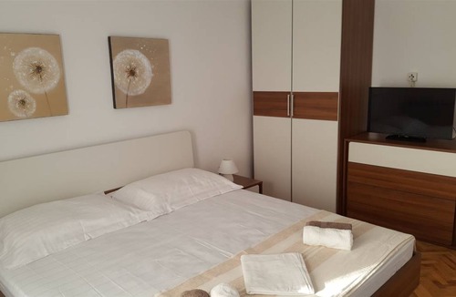 Pag Apartment | 45 m² Apartment ∙ 2 bedrooms ∙ 3 guests
