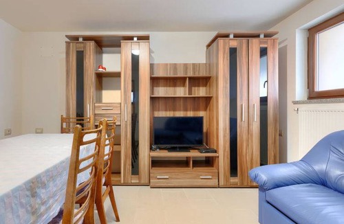 Savudrija Apartment | 60 m² Apartment ∙ 2 bedrooms ∙ 5 guests