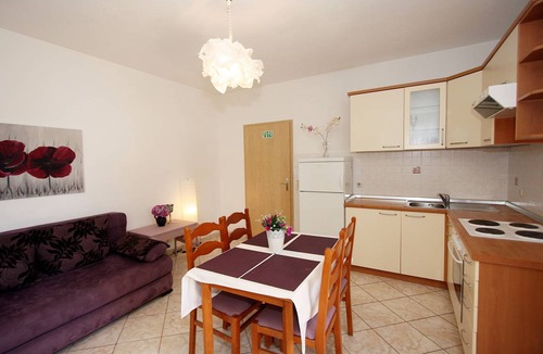 Supetar Apartment | 62 m² Apartment ∙ 2 bedrooms ∙ 5 guests
