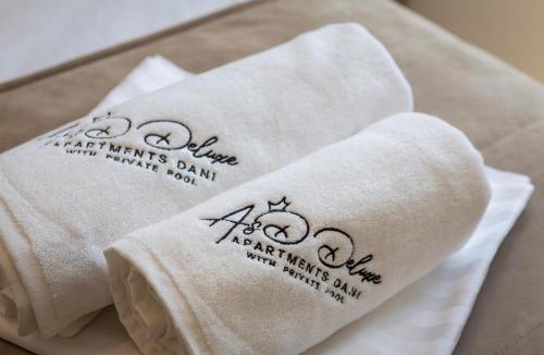 Promajna Apartment | A&D Deluxe apartments Dani with swimming pool