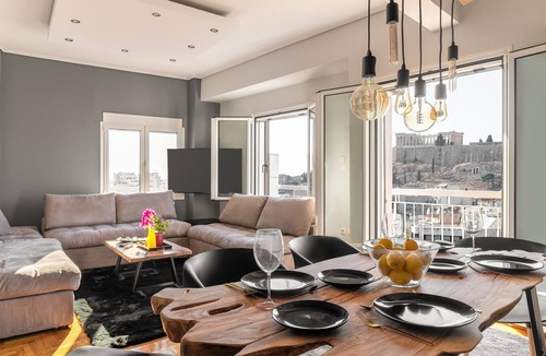 Mets Apartment | Acropolis Eclipse