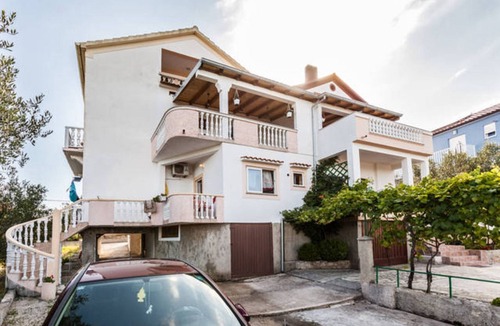 Kukljica Villa | Amazing 2 Bedroom Apartment - MAGICAL ISLAND EXPERIENCE - CROATIA!