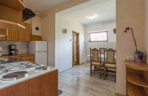 Svetvincenat Apartment | Amazing apartment in Svetvincenat with WiFi