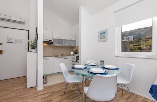 Pag Apartment | Amazing apartment in Pag with WiFi