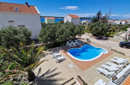 Barbat na Rabu Apartment | Amazing apartment in Rab with WiFi