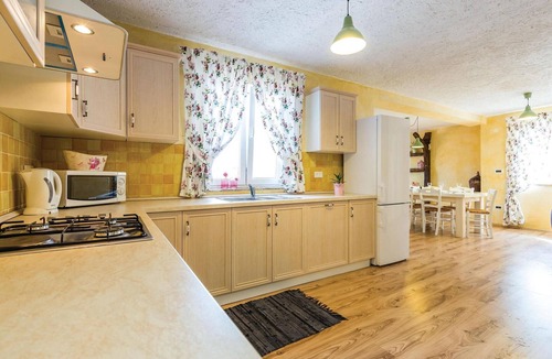 Obrs House | Amazing home in Moscenicka Draga