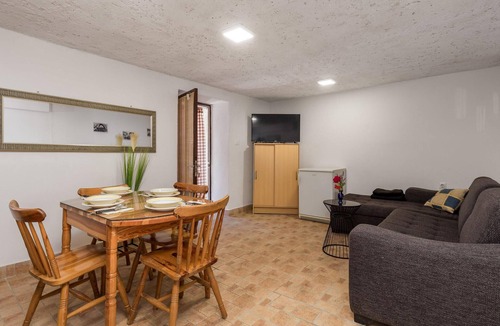 Senj House | Amazing home in Jablanac
