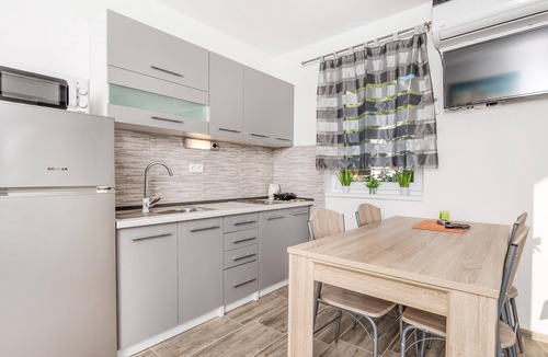 Lukovo House | Amazing home in Lukovo