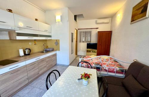 Jadranovo Apartment | Apartman Biba