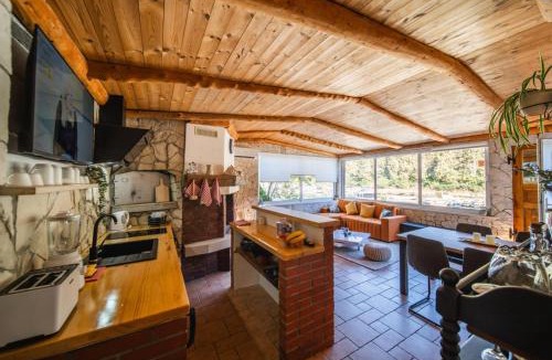 Cove Tri Zala (Zrnovo) Apartment | Apartman Mirakul