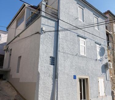 Novi Vinodolski Apartment | Apartmant Bionda Novi Vinodolski, cozy and nice apartment for 4 people in the city center