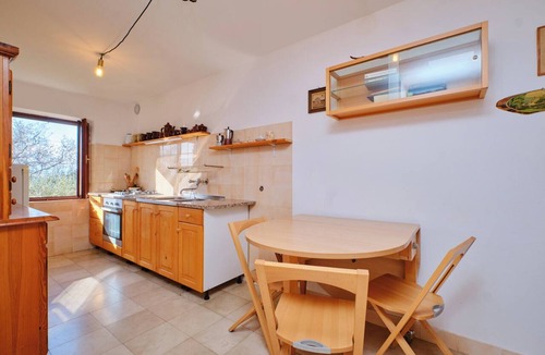 Martinscica Apartment | Apartment 2440/244325 (Kvarner - Martinšćica), 200m from the beach