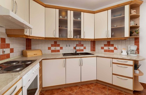 Polje Apartment | Apartment Adela bijeli