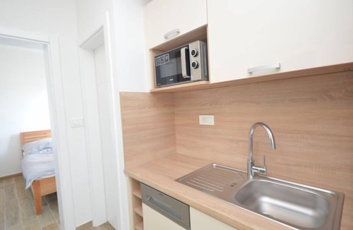 Jezera Apartment | Apartment Anna by Interhome