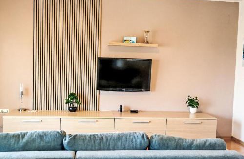 Buzdohanj Apartment | Apartment Appartement Appartement Sarah mit Balkon by Interhome