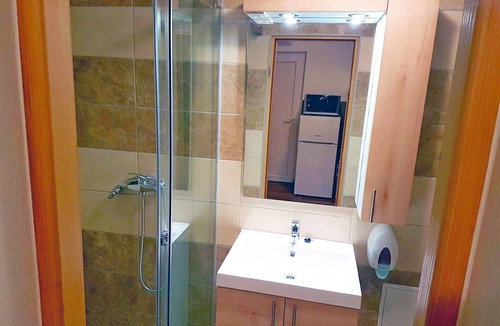 Gornji Karin Apartment | Apartment Božica, (15733), Gornji Karin, Croatia