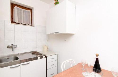 Zuljana Apartment | Apartment Dalmatin uljana - Two-Bedroom Apartment 2