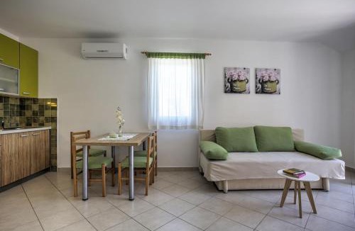 Betina Apartment | Apartment Ena 2