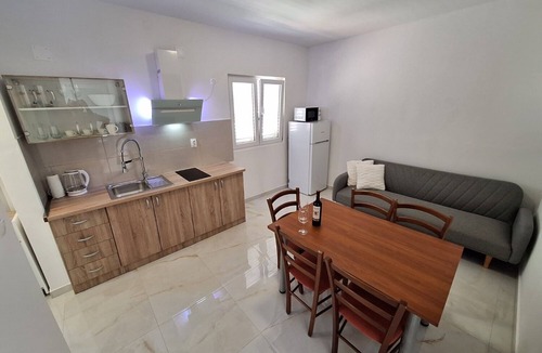 Gradac Apartment | Apartment Graciela (102281-A1) - Gradac