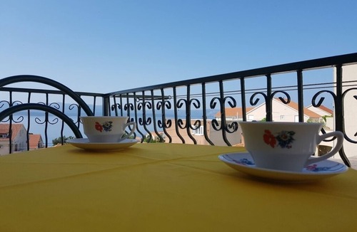 Bol Apartment | Apartment in Bol with Seaview, Balcony, Air condition, WIFI (3831-1)