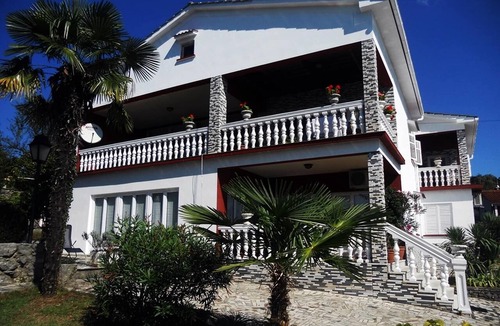 Sarsoni Apartment | Apartment in Matulji with Scenic Roof Terrace
