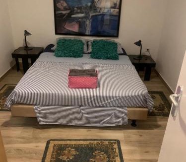 Vrsi Apartment | Apartment in Vrsi with Balcony, Air conditioning, Wi-Fi (4824-4)
