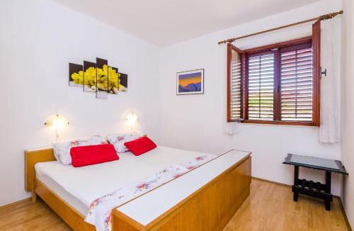 Mokosica Apartment | Apartment Maro