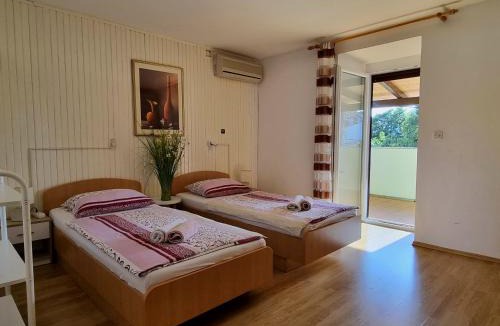 Skrbcici Apartment | Apartment Melanie