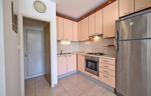 Veliki Drvenik Apartment | Apartment Milan
