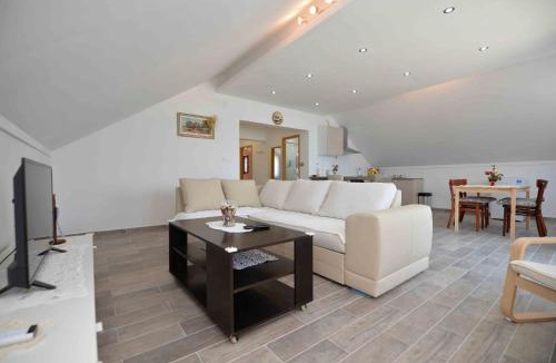 Betina Apartment | Apartment Mili Sea View Betina