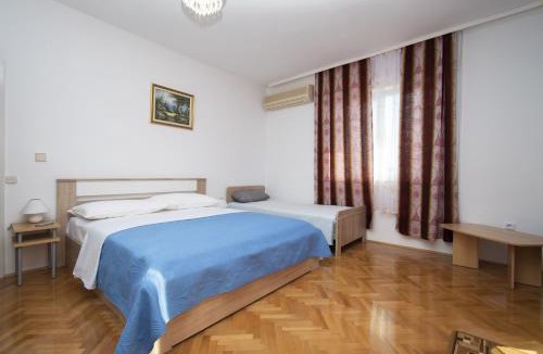 Brodarica Apartment | Apartment Monika