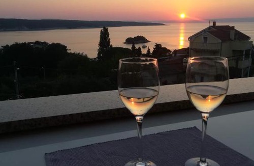 Supetarska Draga Apartment | Apartment Nana
