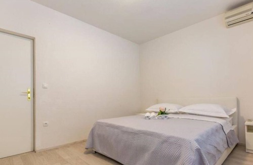 Istok Apartment | Apartment Tattoo - modern & free parking: A6(2+1) - Makarska, Riviera Makarska, Croatia