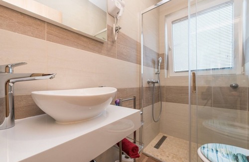 Sukosan Apartment | Apartment Tomo - open pool and pool for children: R1(2+2) - Sukosan, Zadar riviera, Croatia