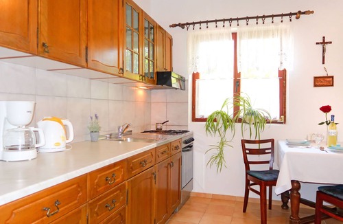 Malinska Apartment | Apartment Vera by Interhome