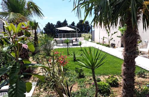 Znjan Apartment | Apartment with private pool