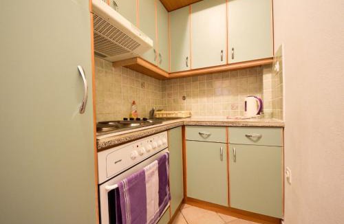 Kali Apartment | Apartment Zdenko-5 by Interhome