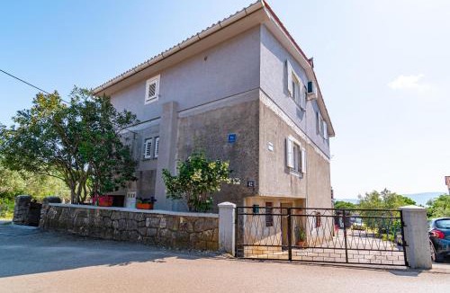 Skrbcici House | Apartments and rooms with parking space Skrbcici, Krk - 21231