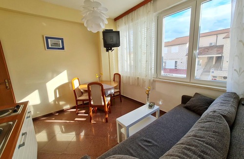 Orebic Apartment | Apartments Damnjanka, (12453), Orebić, hr