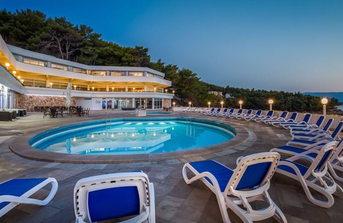 Island Hvar Apartment | Apartments Fontana Resort in Jelsa, with swimming pool