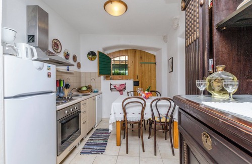 Vrboska Apartment | Apartments Draga (103181-A1) - Vrboska - island Hvar