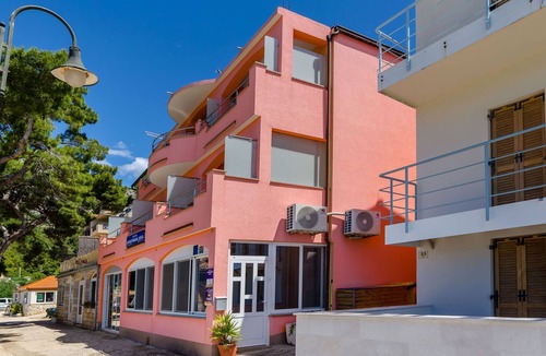 Milna Apartment | Apartments Juka (119551-A1) - Milna - island Hvar