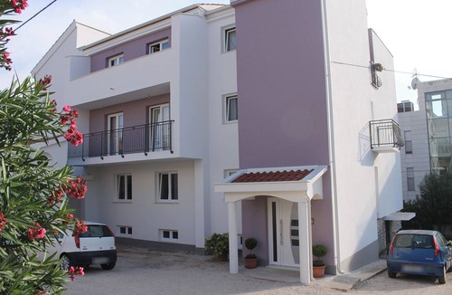 Diklo Apartment | Apartments Lea-Stella (66831-A2) - Zadar