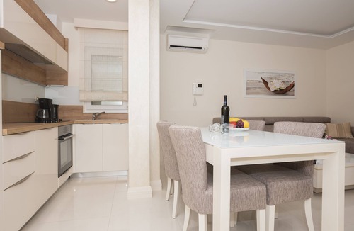 Promajna Apartment | Apartments Leone