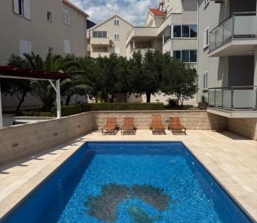 Bol Apartment | Apartments Sara