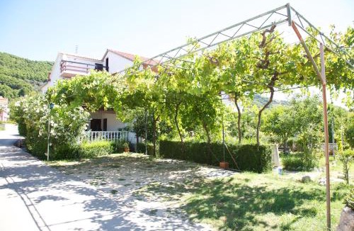Banjol Apartment | Apartments Slavica