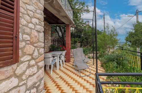 Donja Klada Apartment | Apartments Steps from the Sea (124971-A1) - Donja Klada