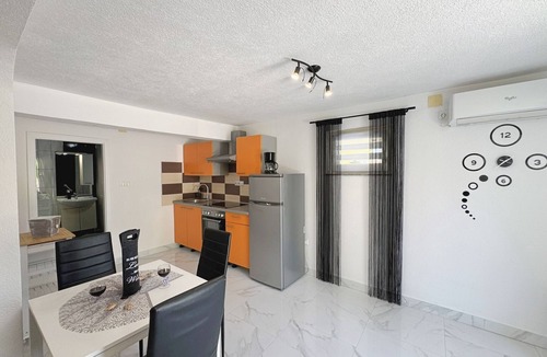 Polje Apartment | Apartments Top (69731-A2) - Silo - island Krk
